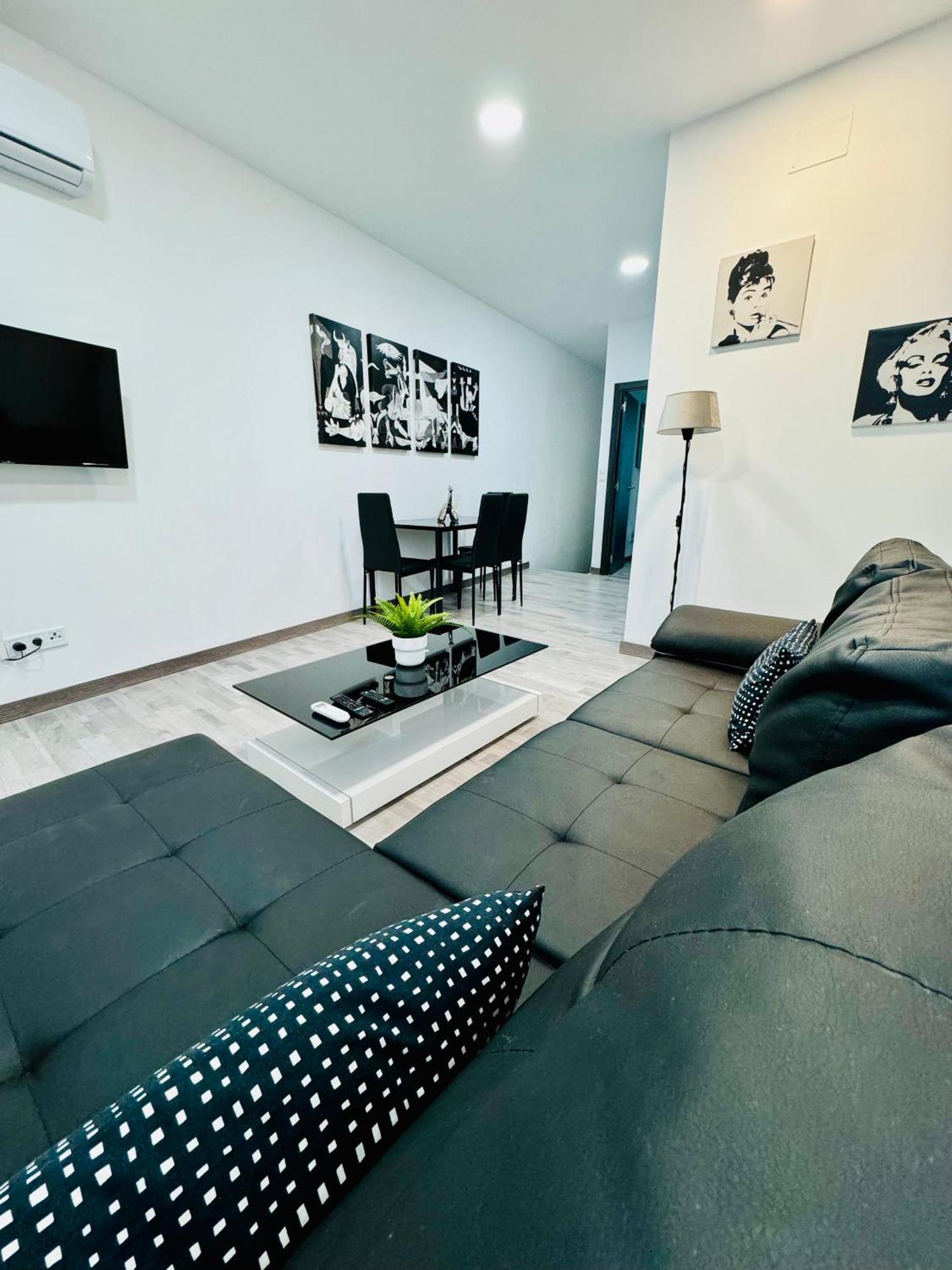 Duplex Th Sanse Norte 圣塞巴斯蒂安德洛斯雷耶斯 外观 照片