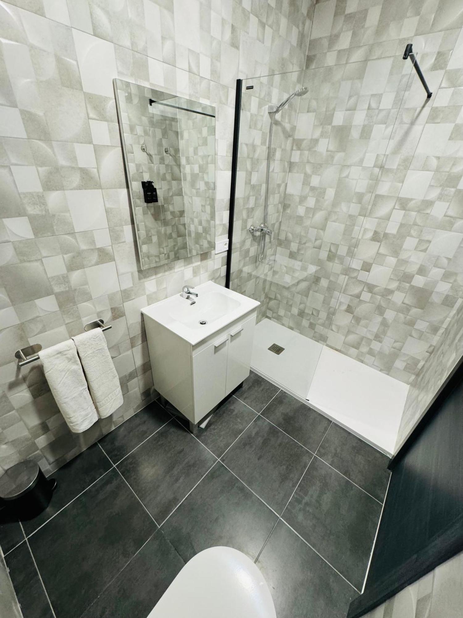 Duplex Th Sanse Norte 圣塞巴斯蒂安德洛斯雷耶斯 外观 照片